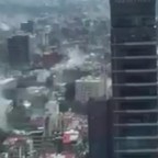 The Kansas City Royals Mascot Caught In 7.1 Earthquake In Mexico City